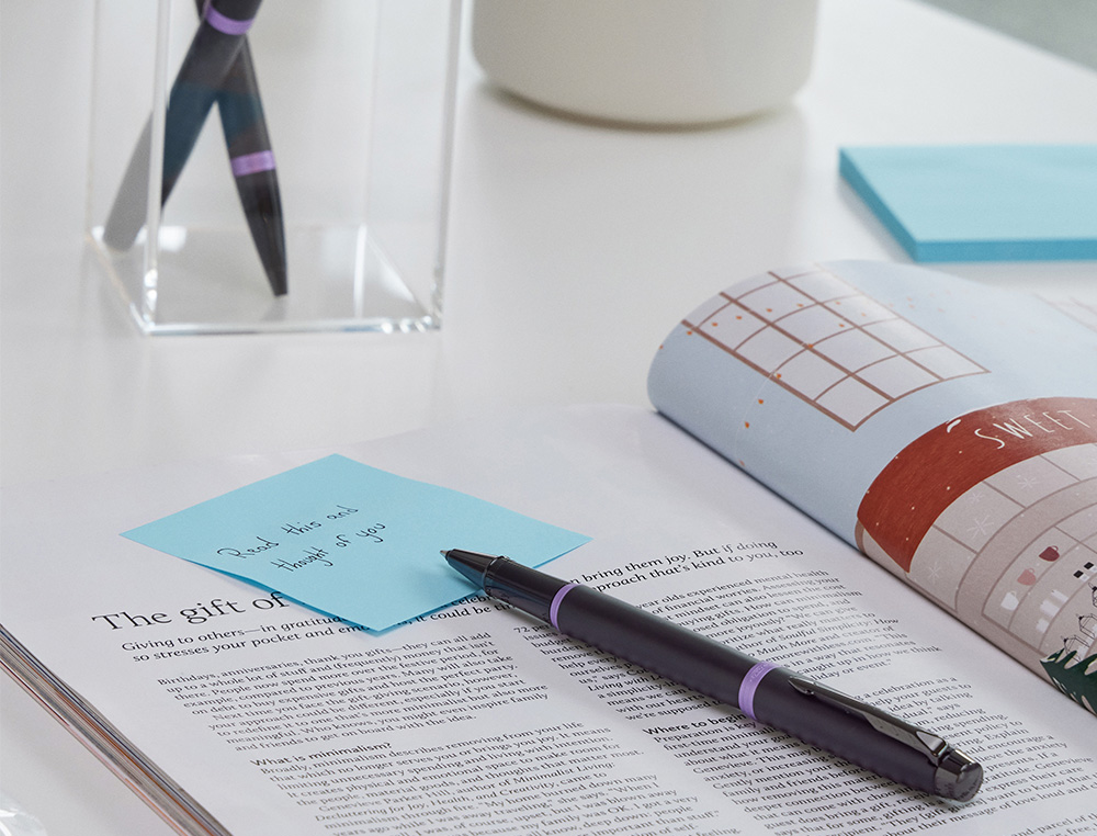 ROLLER PARKER IM PROFESSIONALS VIBRANT PURPLE RING EN ESTUCHE DE REGALO