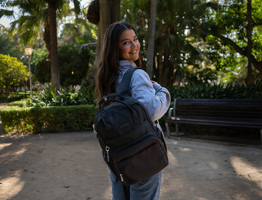 MOCHILA ANTARTIK GLOW BAGS CON ACOLCHADO PARA PORTATIL 15