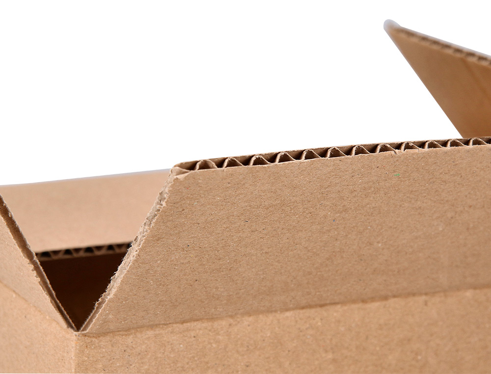 CAJA PARA EMBALAR Q-CONNECT AMERICANA ULTRA RESISTENTE CARTON RECICLADO CANAL DOBLE 7MM COLOR KRAFT 600X400X290 MM