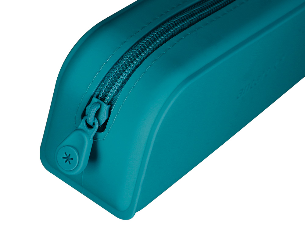 ESTUCHE PORTATODO ANTARTIK PRISMA SILICONA SOFT RECTANGULAR 185X50X75 MM COLOR TURQUESA