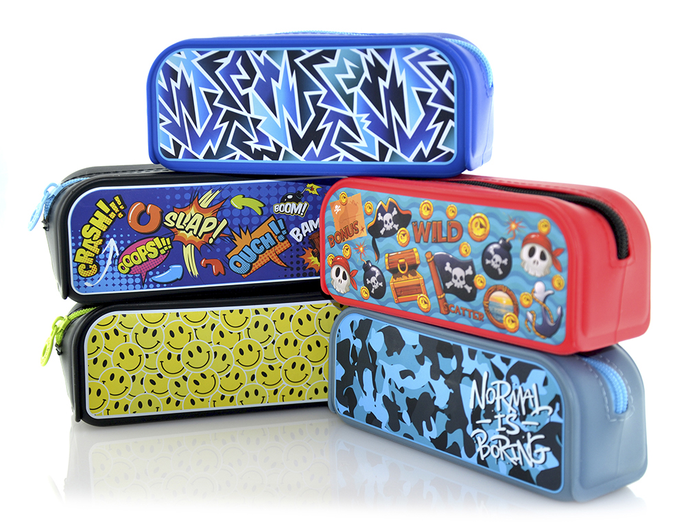 ESTUCHE PORTATODO COLORLINE SILICONA CUADRADO DISEO REMIX UNA CREMALLERA 210X105X30 MM